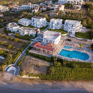 Hotel Mimoza Agia Marina Exterior photo